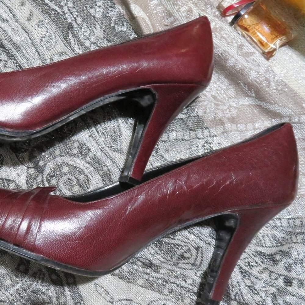 BOGO Anne Klein Italian leather burgundy maroon pumps heels dress shoes size 7.5 - Picture 14 of 14